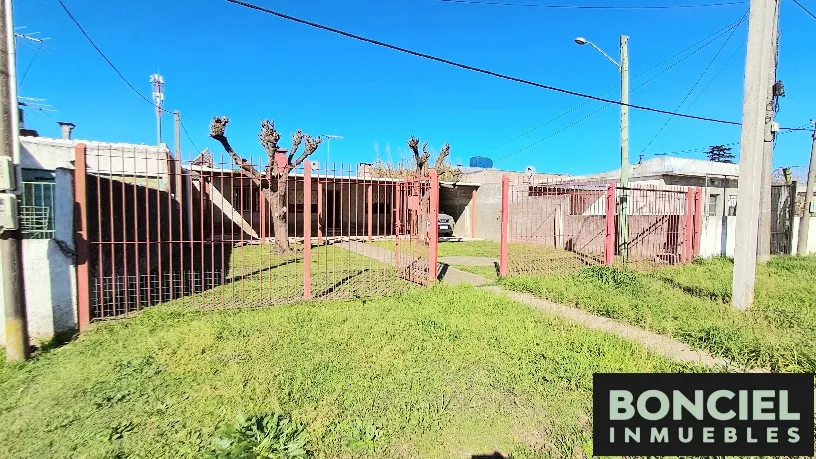 Las Piedras Buena Casa A 1 Cuadra De Avenida, fotografía 3