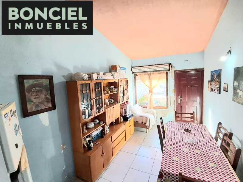 Casa 3 Dormitorios Y Apartamento En Las Piedras, fotografía 2