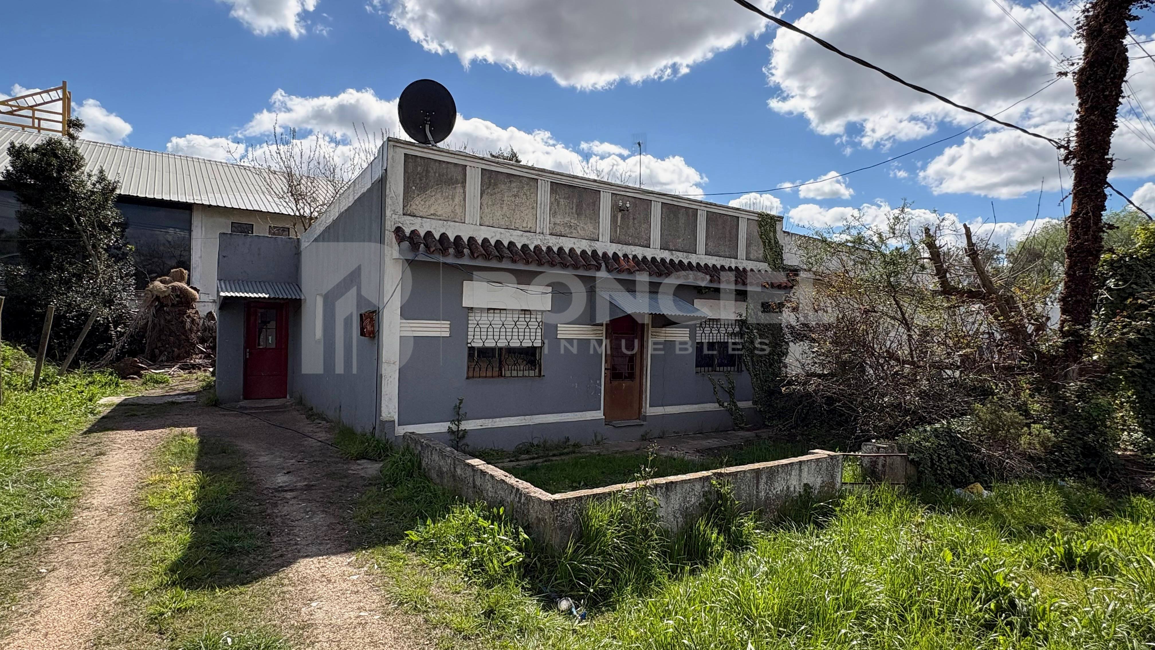 Casa Dos Dormitorios En Excelente Ubicación, fotografía 4