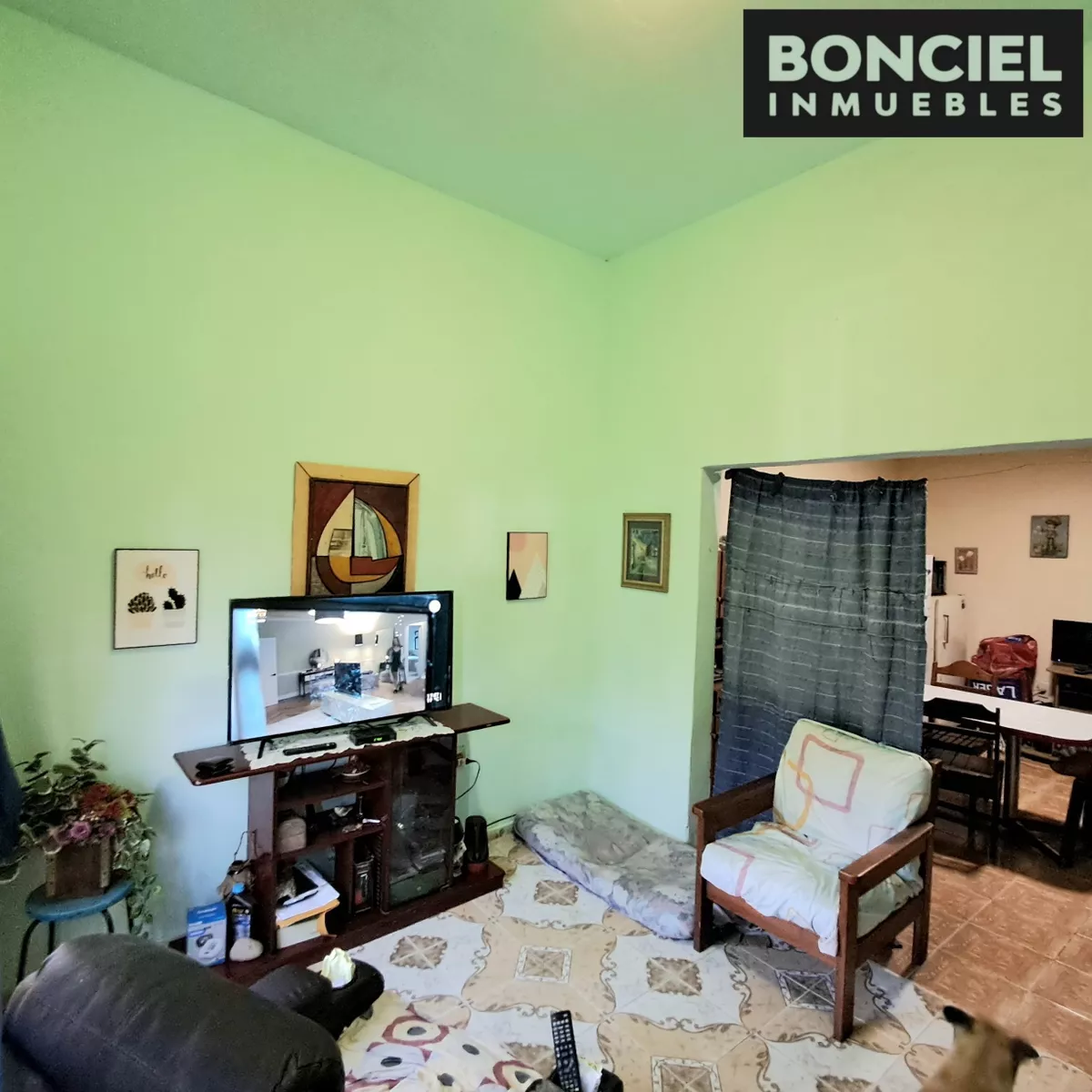 Casa 2 Dormitorios Con Amplio Terreno Y Galpón, fotografía 5
