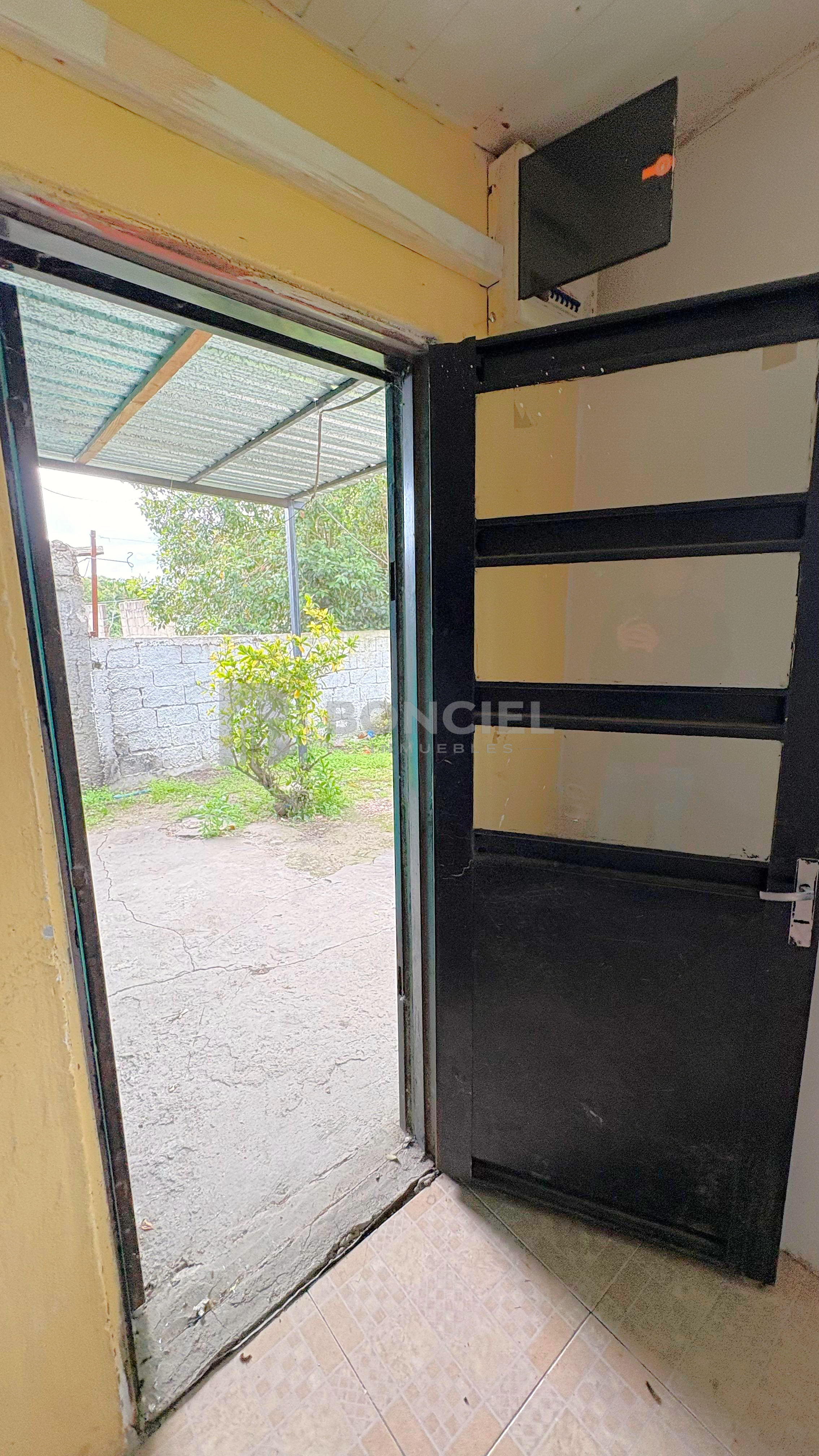 Casa Dos Dormitorios Y Garage, fotografía 5